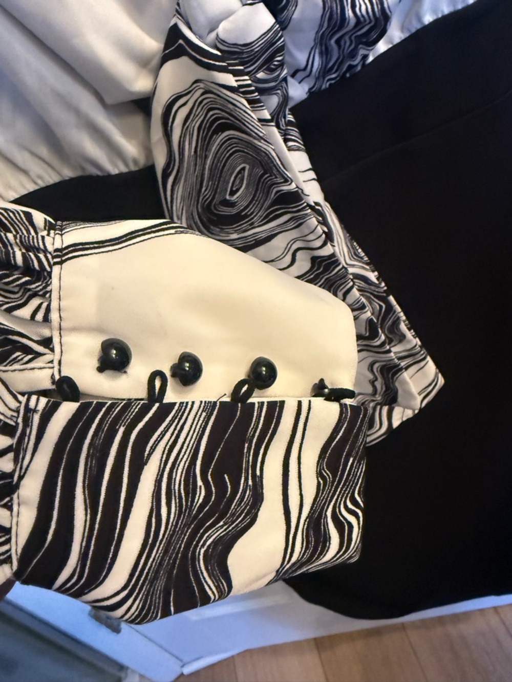 Fashion Nova Black and White Marble Tie-Front Blouse Dress - Picture 4 of 5